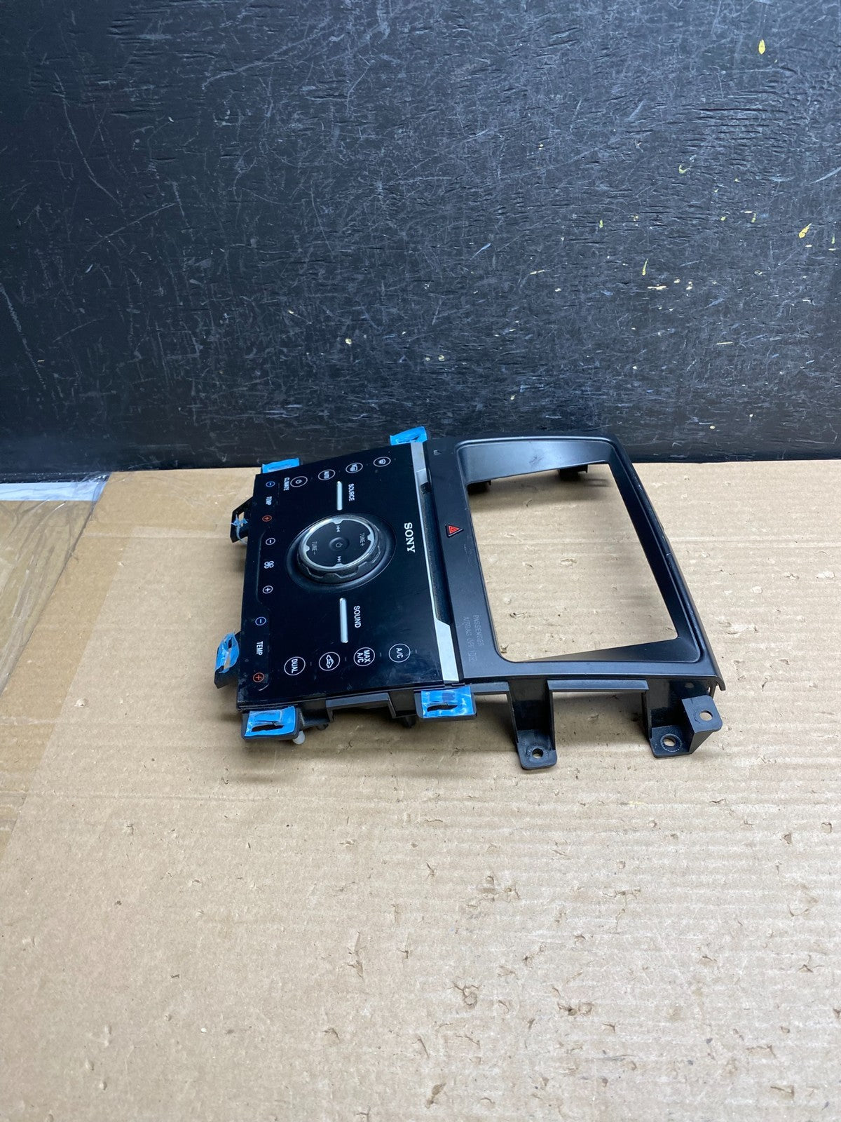 2011-2014 Ford Edge Heater Climate Control Sony Radio CD Control Dash ag6401 DG3