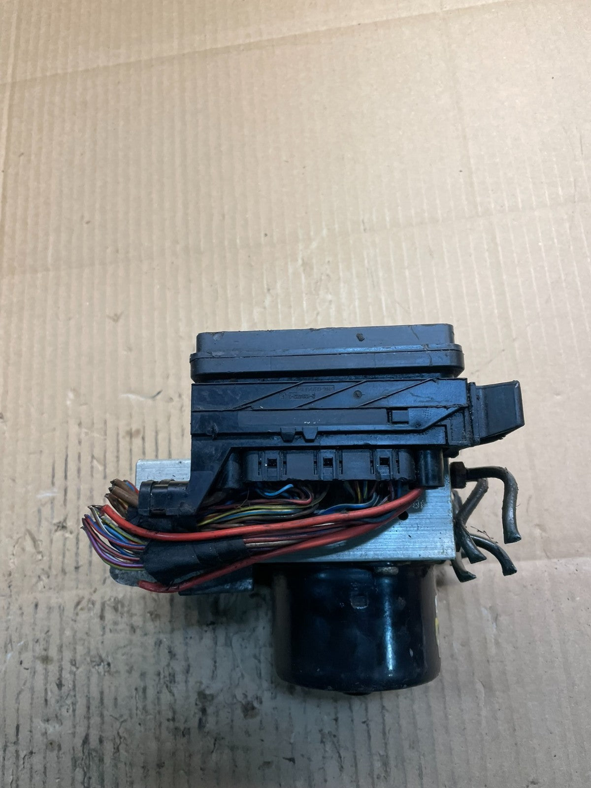 2002-2005 Mercedes W203 C230 CLK500 ABS Anti Lock Brake Pump Module X8790 DG3