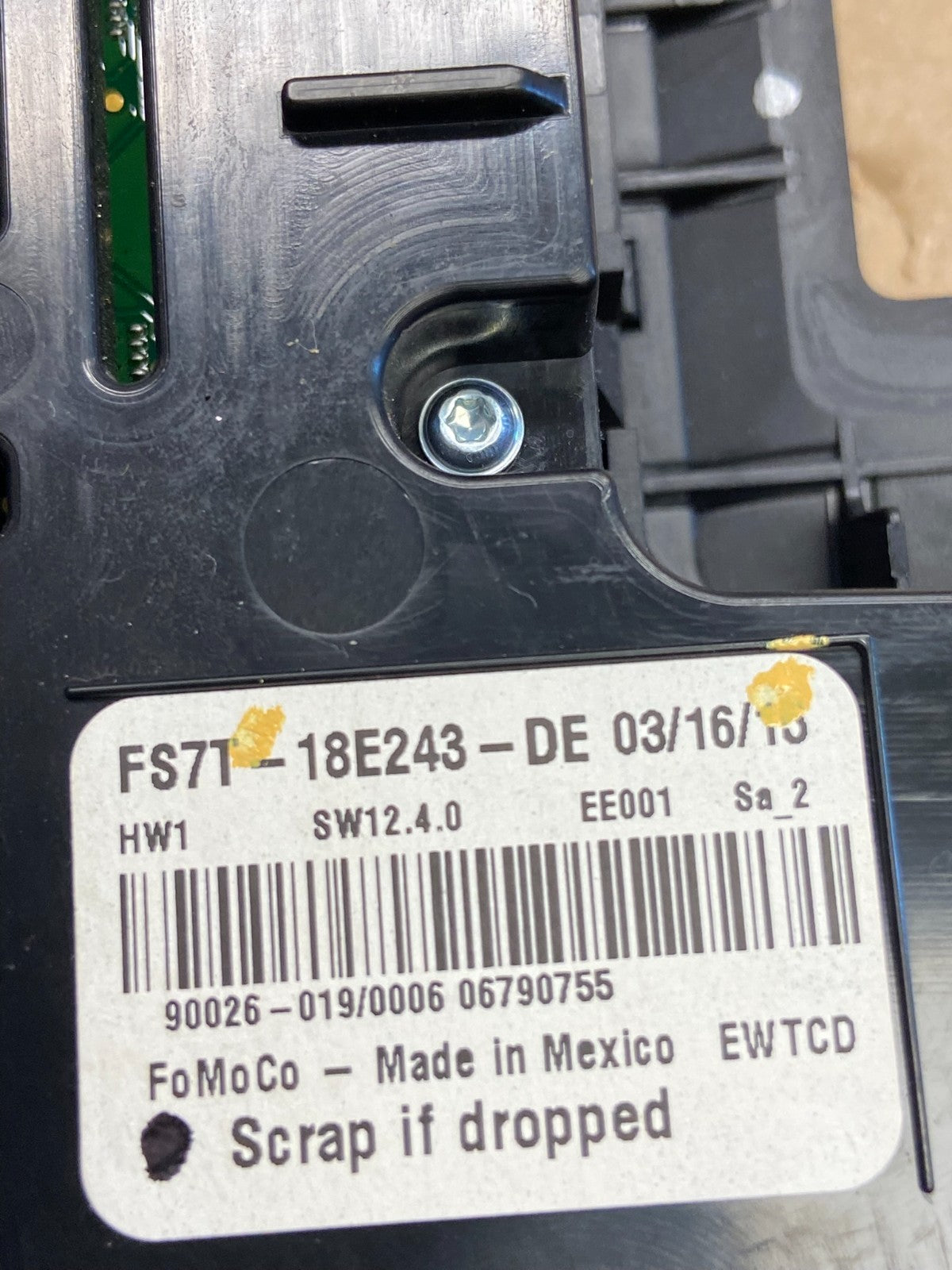 2013 to 2015 Ford Fusion Radio Climate Control A/C Control AF2756 DG5