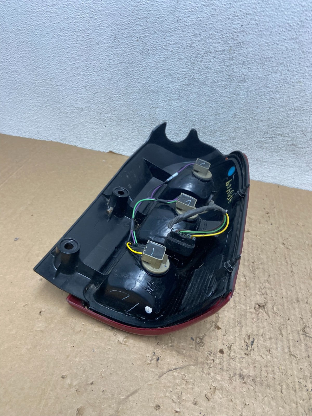 2005 to 2009 Pontiac Montana / Uplander Left Driver Lh Tail Light AF8409 DW6