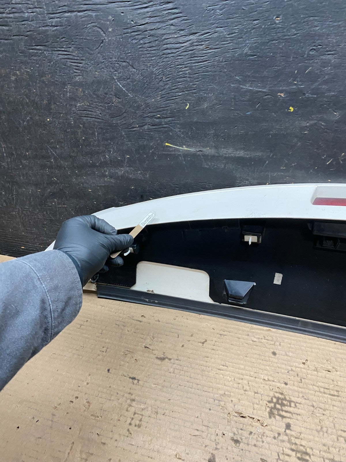 2009 to 2014 Volkswagen Routan Rear Spoiler OEM V2516 PS10