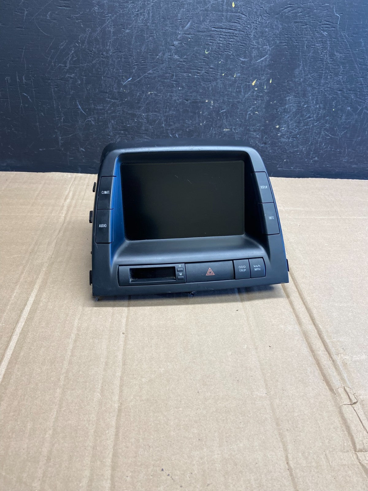 2006 to 2009 Toyota Prius Radio Stereo Receiver Screen Display AD7022 DG0