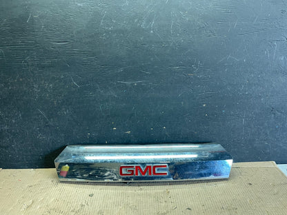 2011-2015 GMC Terrain Tailgate Liftgate Chrome Finish Molding Camera M2929 DG0