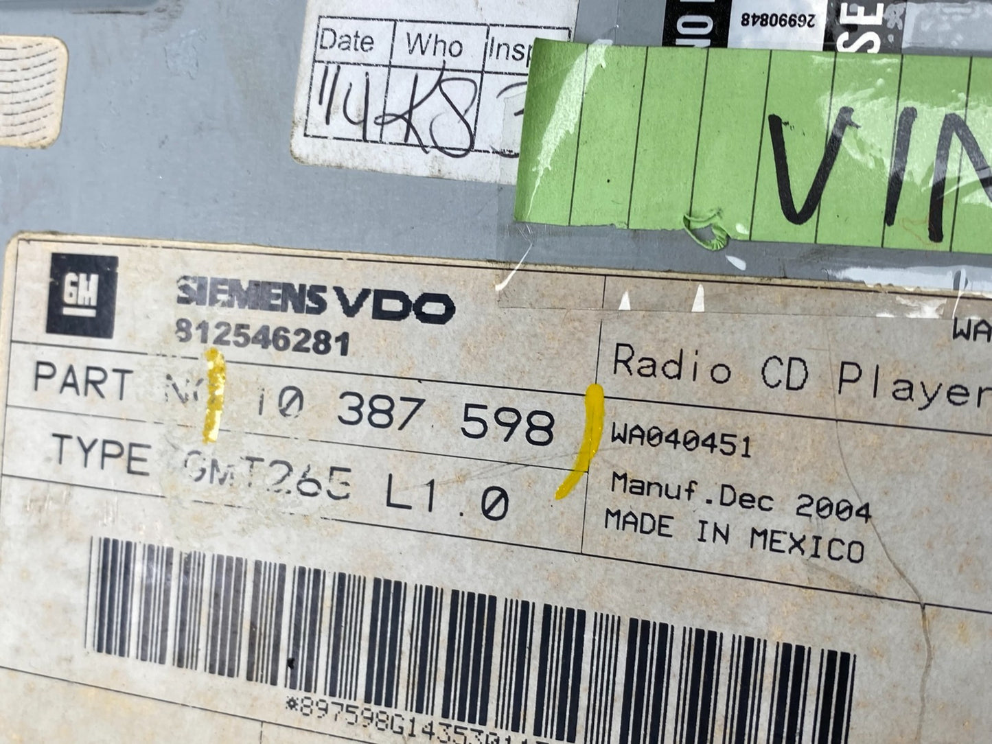 2005 to 2007 Cadillac Escalade Radio CD AM/FM DVD 6 Disc OEM X6150 DG7