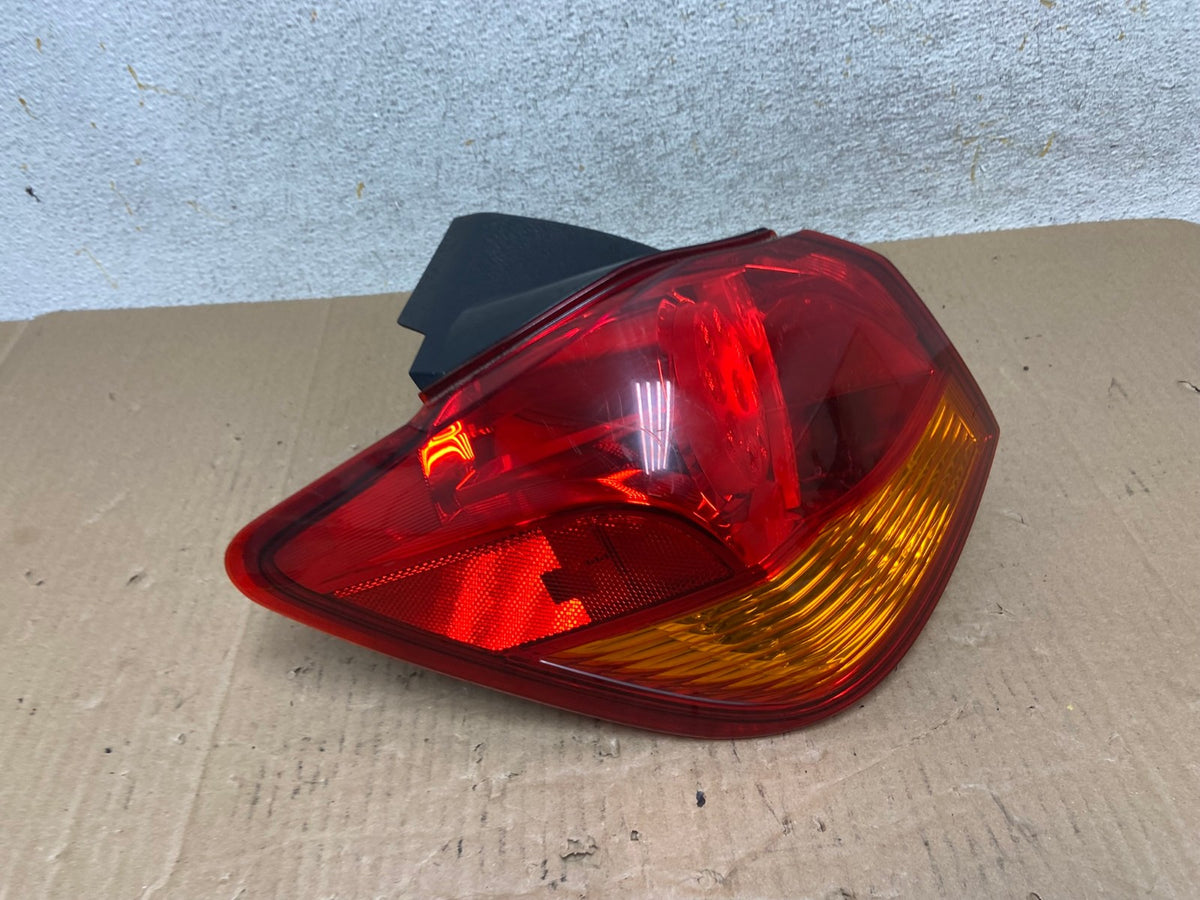 2011 to 2019 Mitsubishi Outlander Sport Left LH Side Tail Light AI1252 LK2