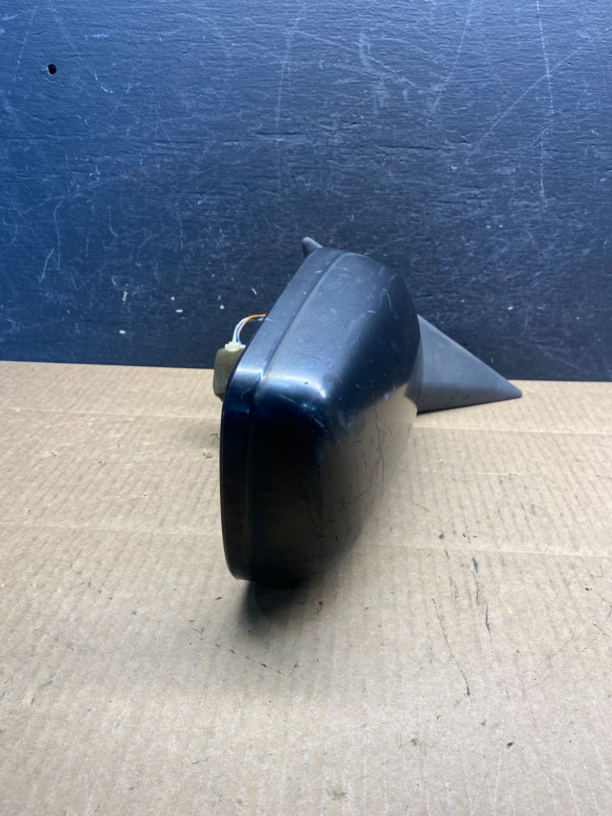 2000 to 2004 Subaru Legacy Right Passenger RH Door Mirror AG7294 DW11