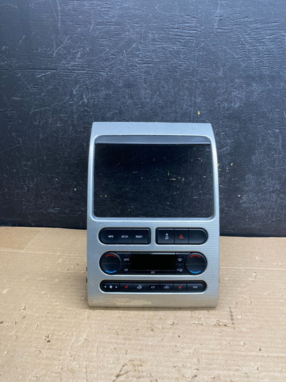 2007 - 2010 Ford Edge Heater Climate Control Radio Control Dash Bezel AG8422 DG0