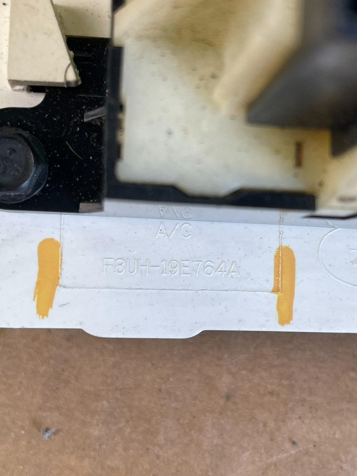 1997-2014 Ford Van Econoline E150 E250 Heater Climate Fan Control AD5958 DG7