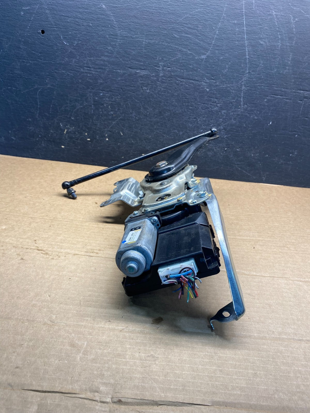 2011 - 2017 Nissan Quest Power Tailgate Rear Trunk Lift Gate Motor AF7505 DG1
