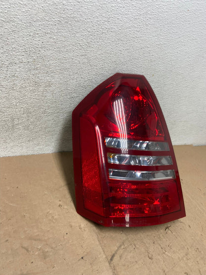 2005 2006 2007 Chrysler 300 Left Driver LH Side Tail Light AG5402 LK2