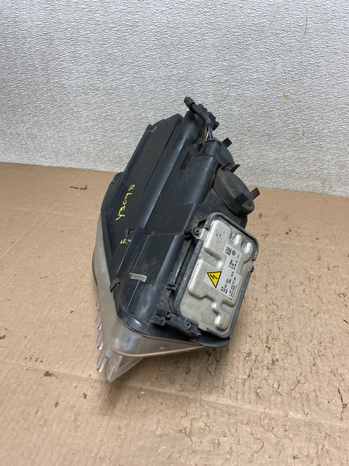 2009 - 2012 Volkswagen CC Left Driver LH Side Headlight Xenon HID Oem Y3098 DW7