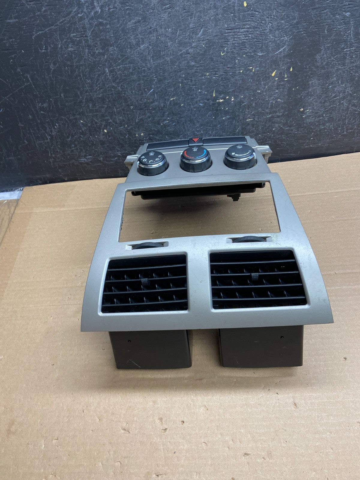 2008 2010 Dodge Avenger Center Dash A/C AC Climate Control Bezel Trim AG5120 DG2