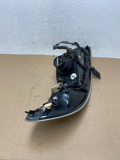 1999 to 2002 Lincoln Continental Left Driver LH Side Headlight AF4571 DW10