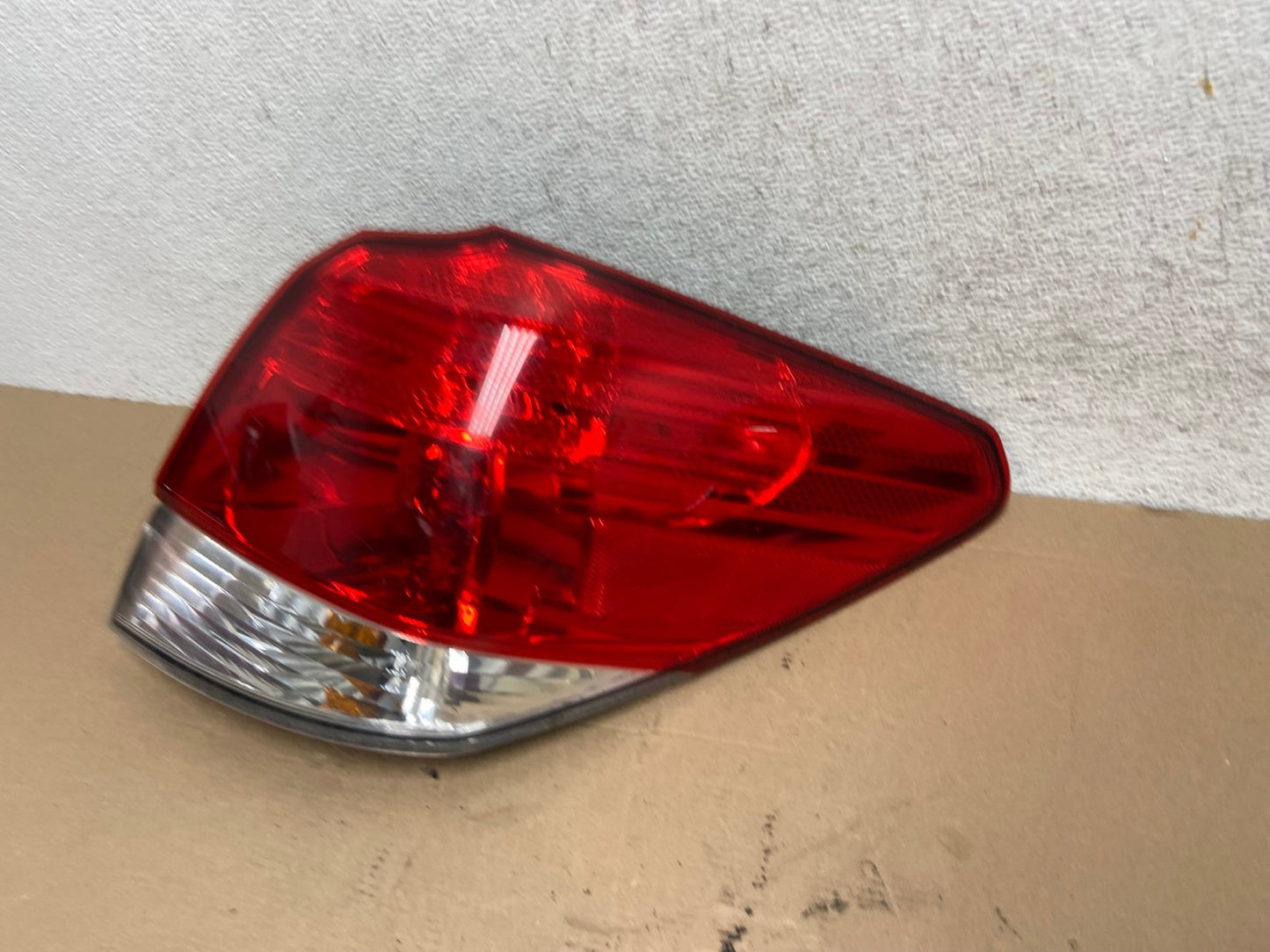 2010-2014 Subaru Outback Wagon Right Passenger Rh Side Tail Light AF4386 LK1