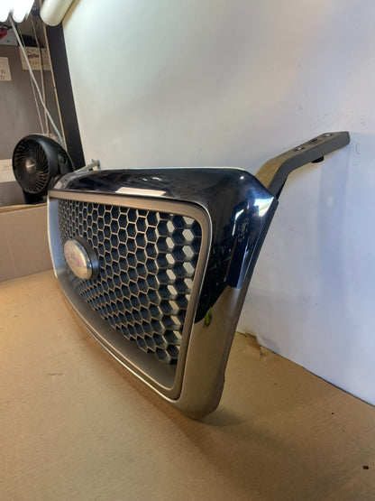 2004 to 2008 Ford F150 F-150 Front Upper Grill Grille AG3092 DG1
