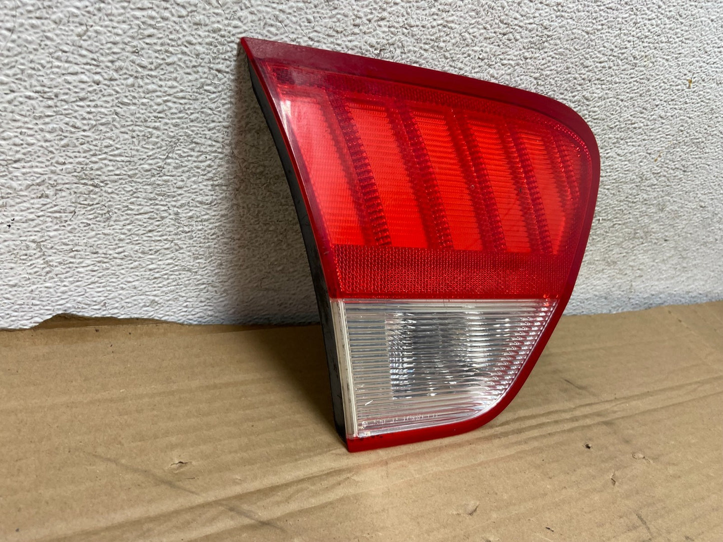 2010-2011 Mercury Milan Left Driver LH Side Inner Tail Light AG8896 DW1