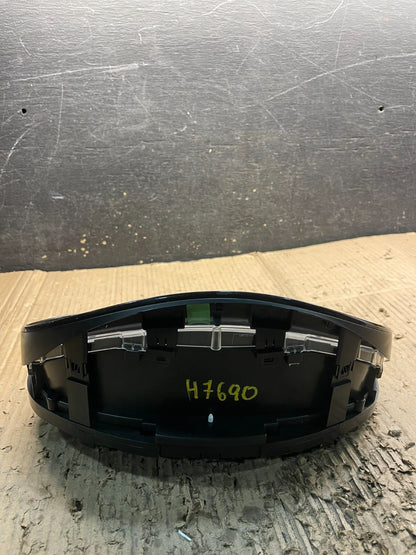 2015 Buick Regal Speedometer Cluster Gauge Oem X9852 DG3