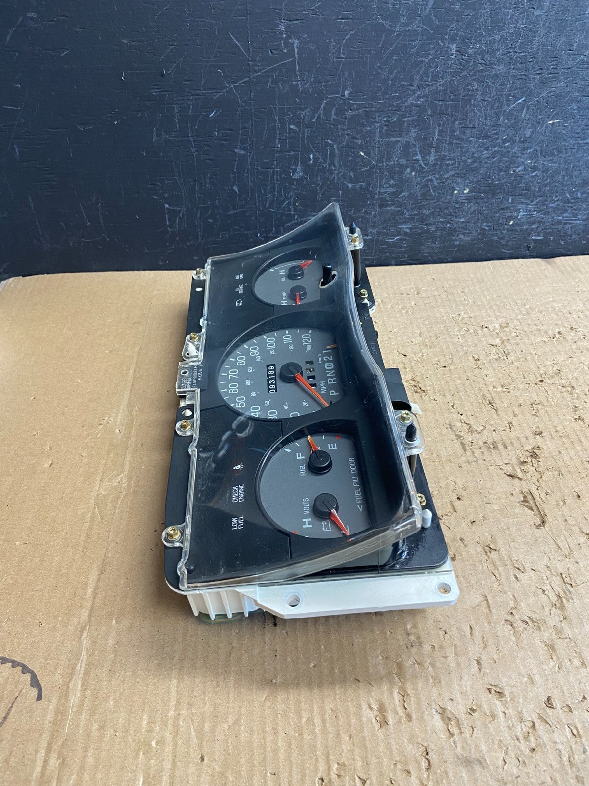 2001 to 2005 Mercury Grand Marquis Speedometer Cluster Gauge af1590 DG1