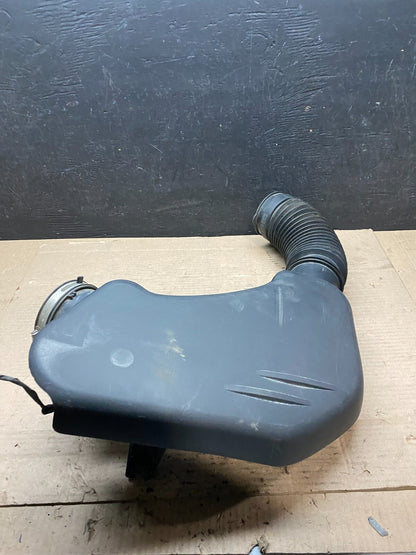 2011 to 2018 Chrysler 300 3.6L Air Intake Duct Tube Cleaner OEM G81601
