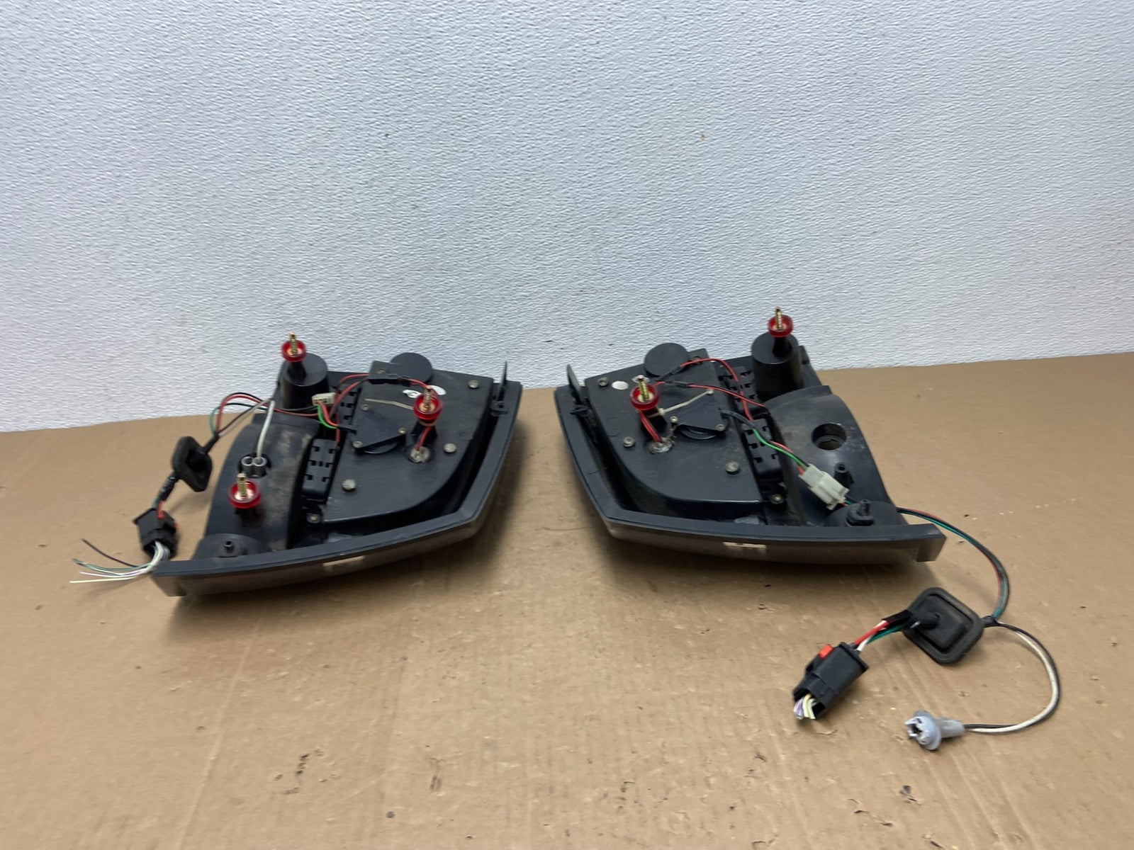 2006 2007 2008 Dodge Charger Left+Right Set LED Tail Lights AC5769 DG7