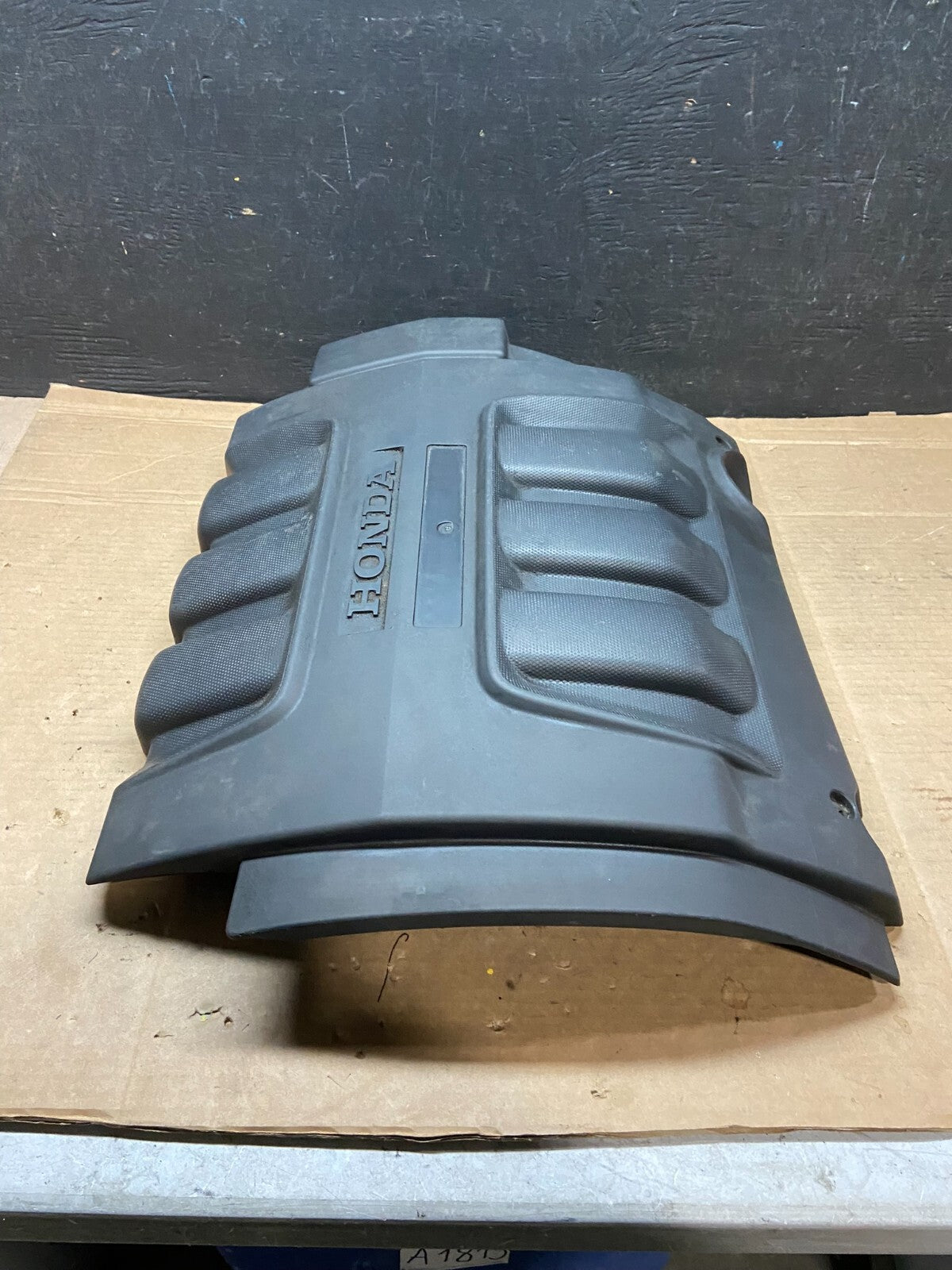 2005 to 2007 Honda Odyssey Black Engine Cover OEM 3.5L No # i2983 DG12