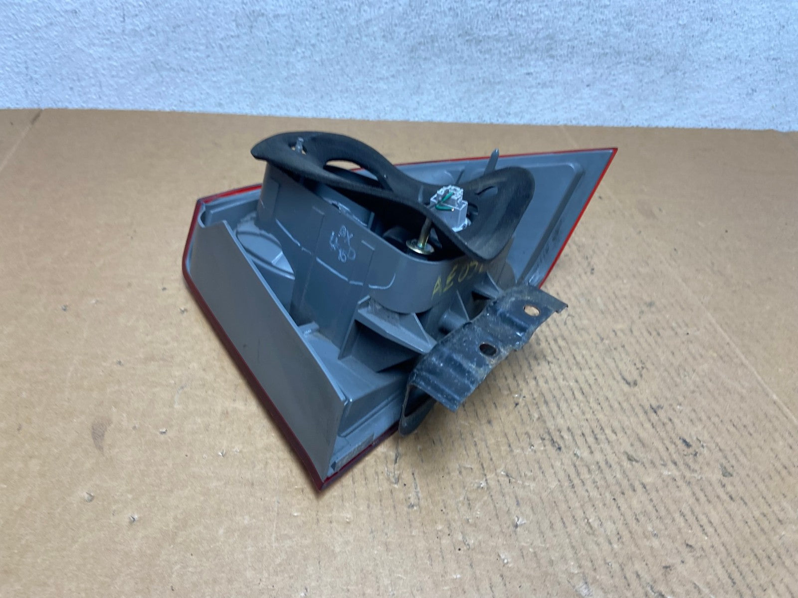 2003 2004 2005 Honda Civic Sedan Left Driver LH Side Tail Light AE0519 LK3