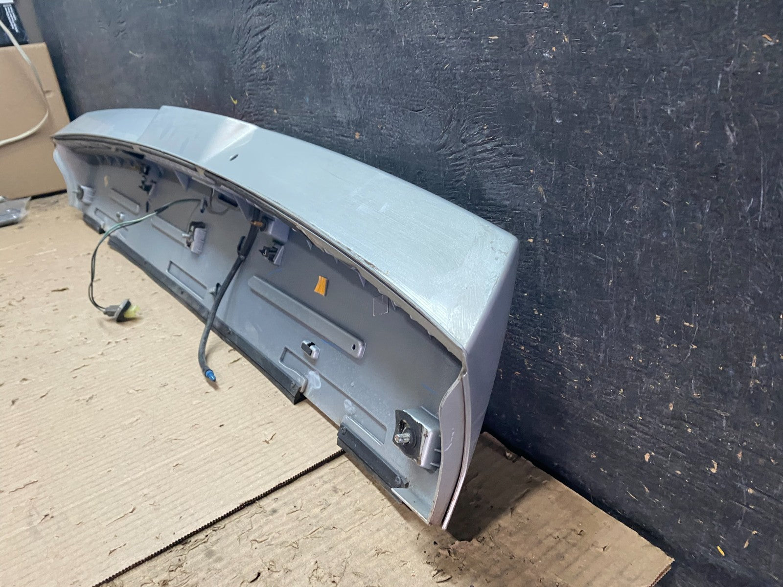 2006 2007 2008 Honda Pilot Rear Trunk Spoiler Gate Oem X8114  DG11