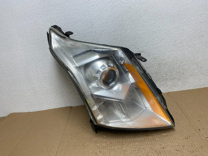 Halogen 2010 to 2016 Cadillac SRX Right Passegner Side Headlight AE9036 DW0