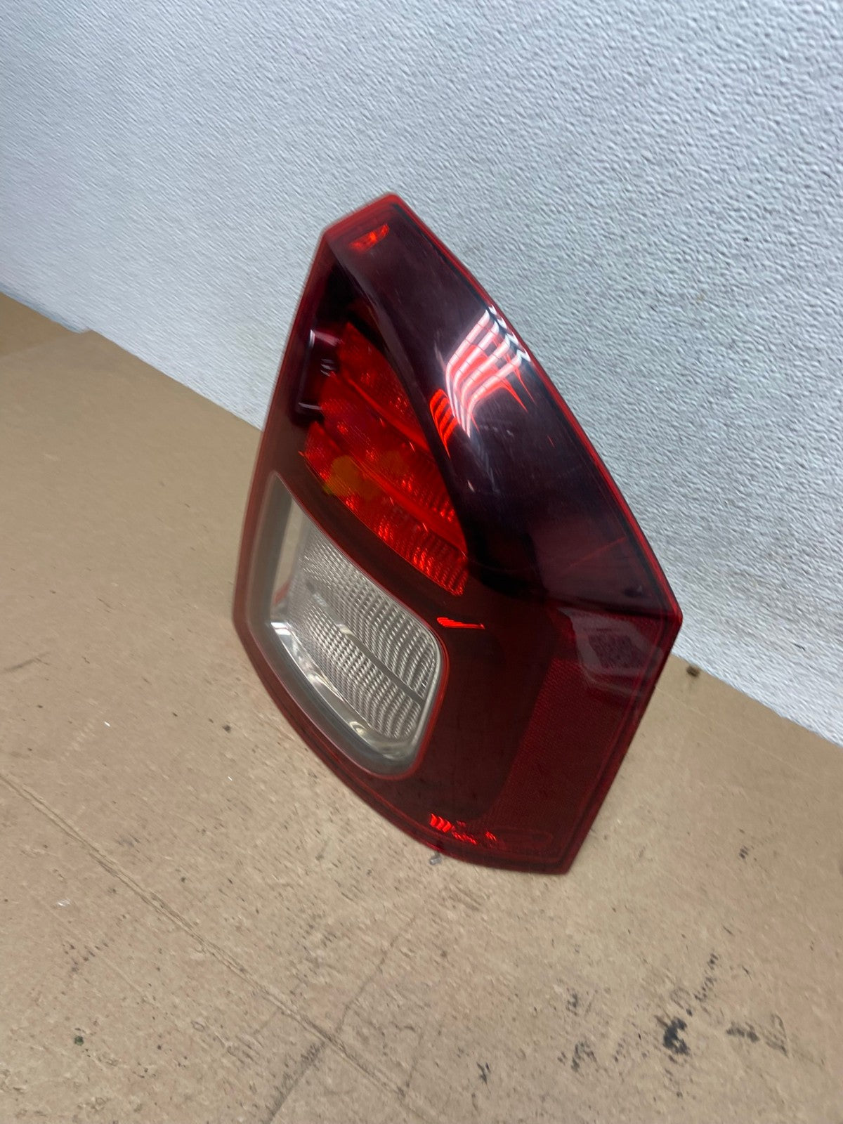2014 - 2017 Jeep Compass Right Passenger Side Tail Light AF4878 LK1