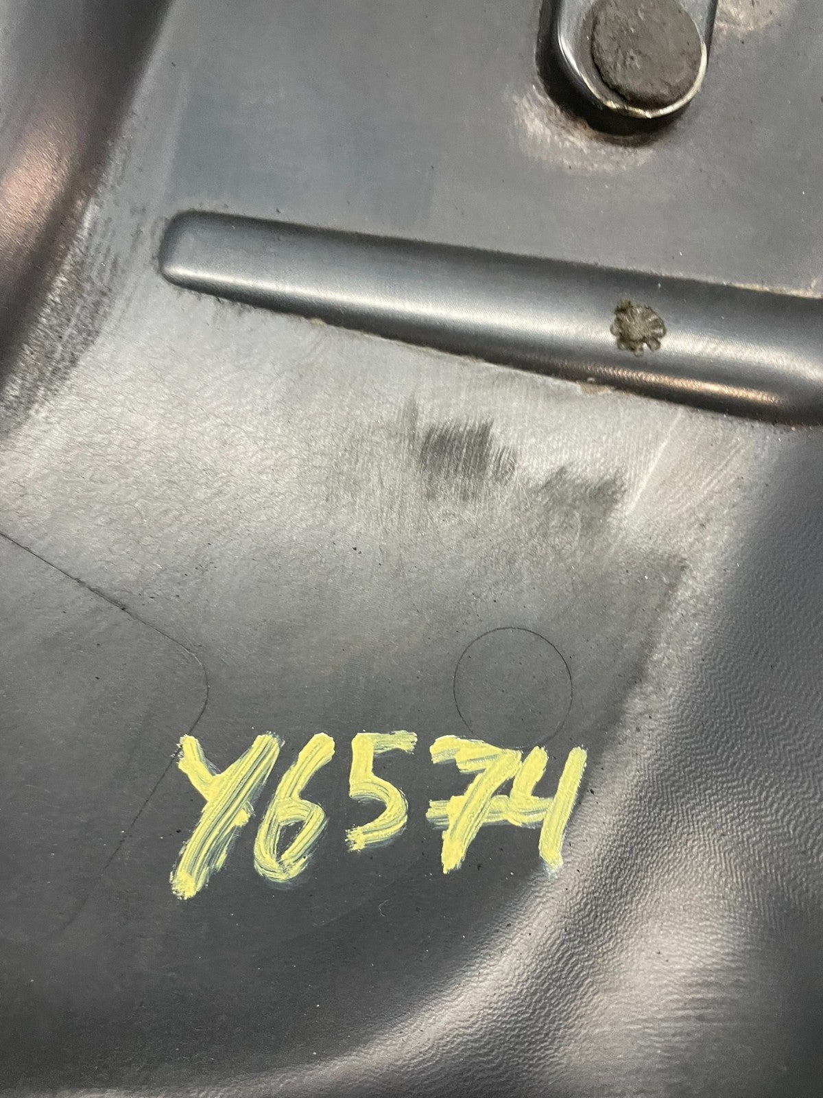 2012 to 2014 Jeep Grand Cherokee 3.6L Engine Cover OEM y6574 DG9