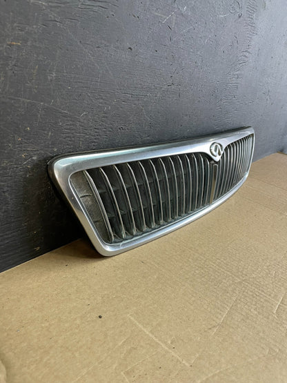 1996 to 1999 Infiniti i30 Front Upper Grill Grille AF5267 DW2