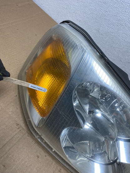 2002 to 2009 Gmc Envoy Right Passenger RH Side Headlight Halogen AC3849 DW4