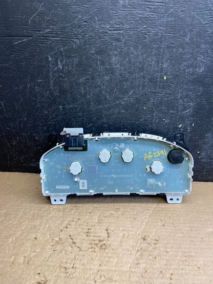 2010 Ford Escape Speedometer Cluster Gauge AD23915