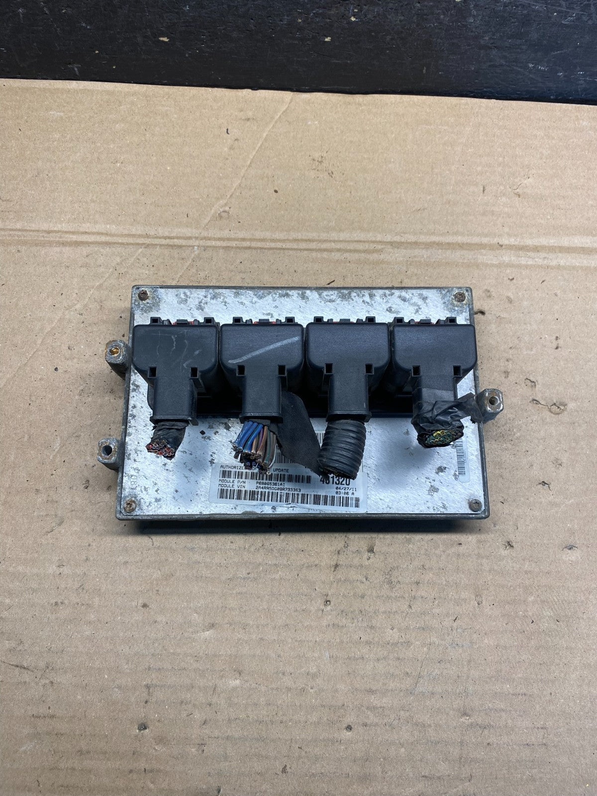 2011 Dodge Grand Caravan Town & Country ECU Engine Computer AH9898 DW0