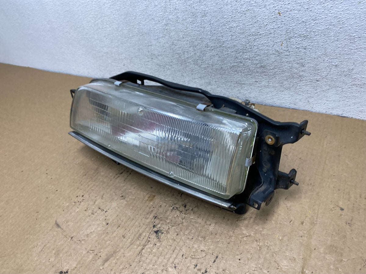 1987 to 1991 Toyota Camry Drivers Left Driver Side Headlight AG24651