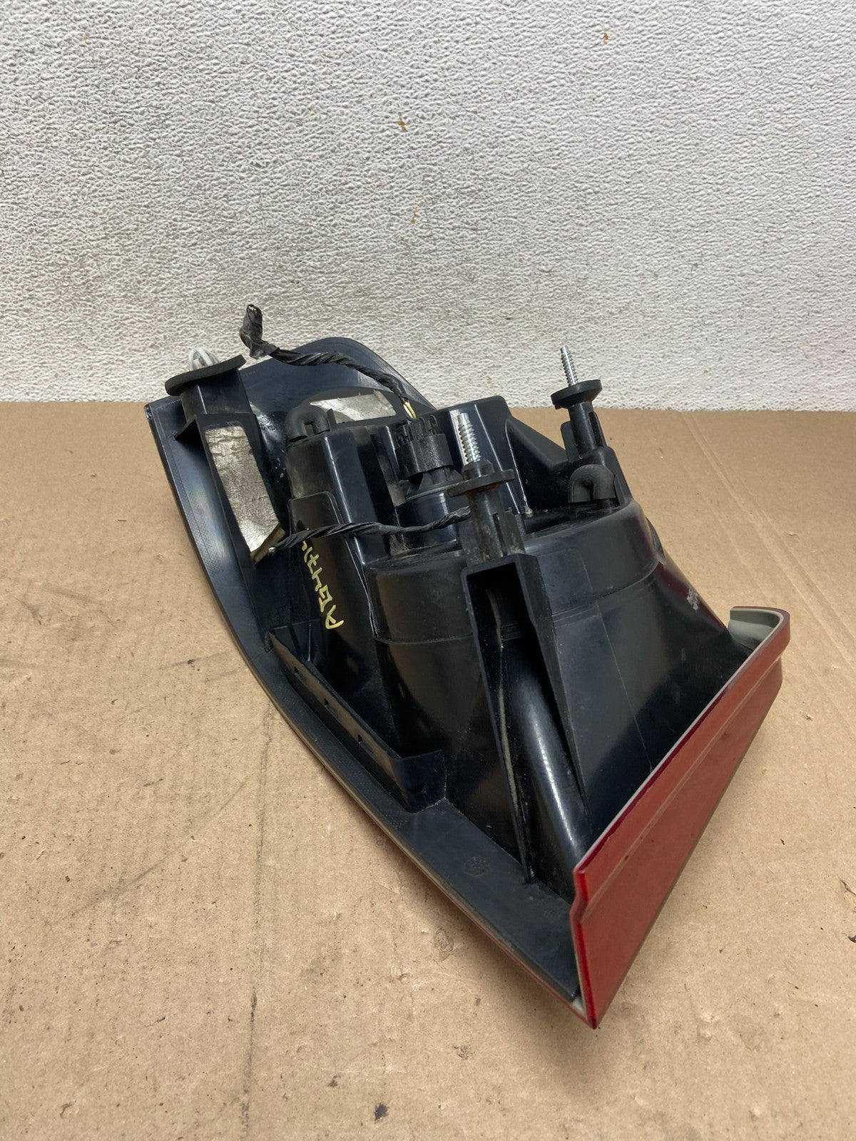 2011 to 2014 Dodge Avenger Right Passenger Rh Side Tail Light AG4714 GD7