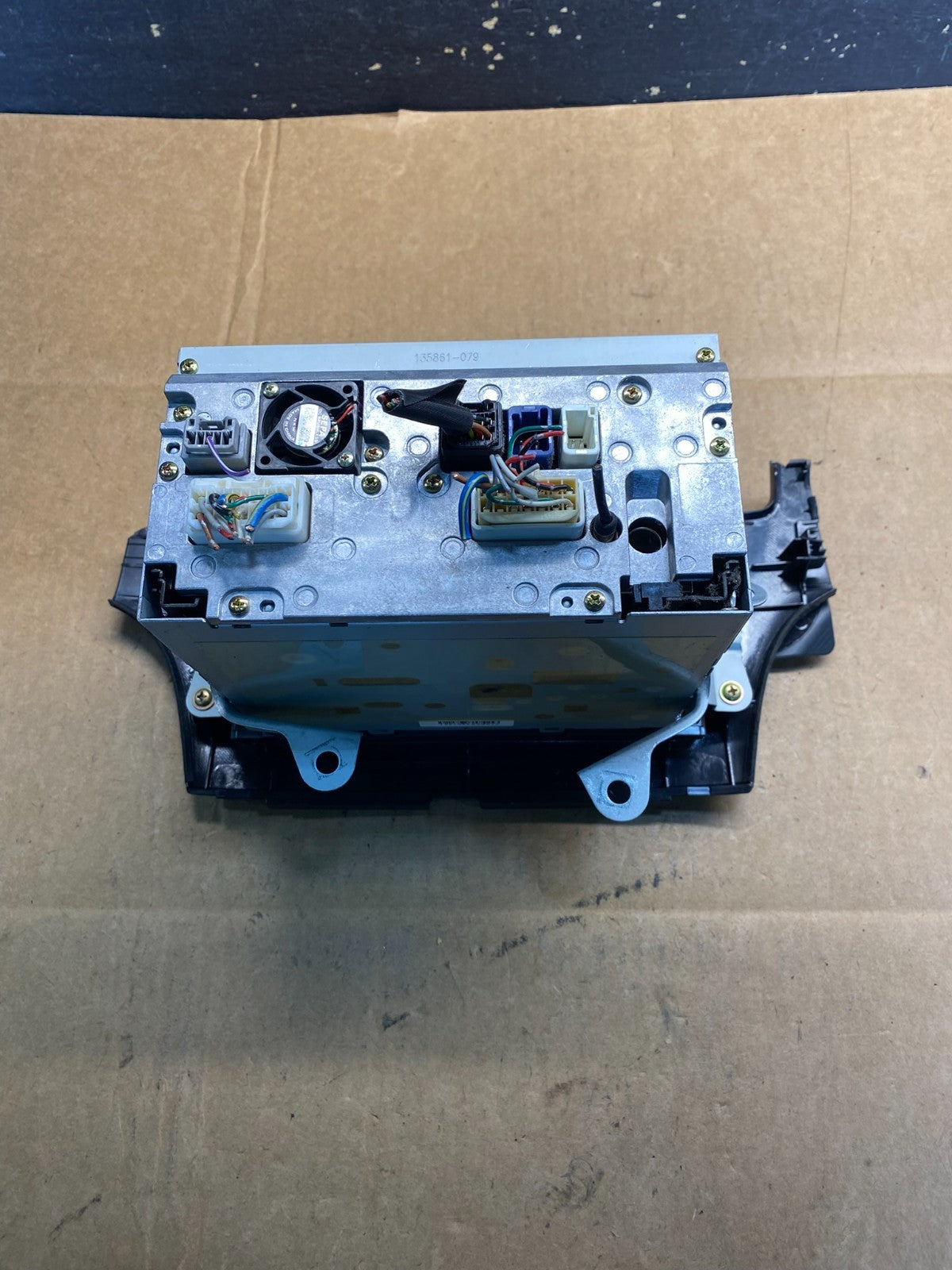 2002 to 2003  Lexus ES330 Es300 Radio Screen Receiver CD Air Vent OEM  AB3705 DG5