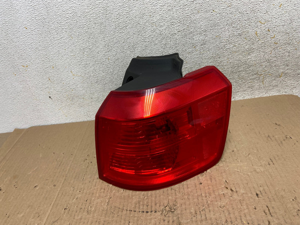 2010 to 2017 GMC Terrain Halogen Right Passenger Rh Side Tail Light AI1336 LK0
