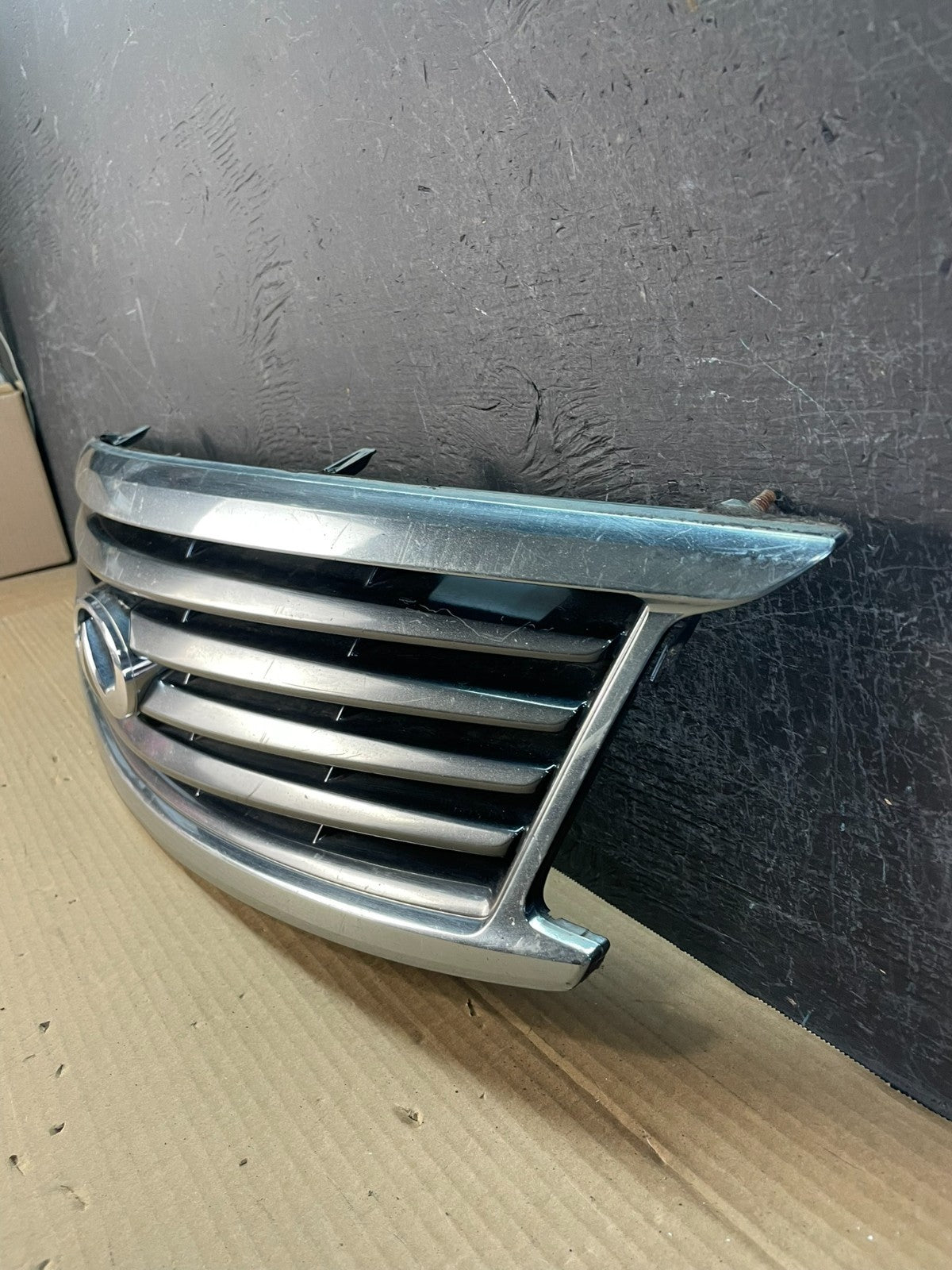 2010 to 2015 Infiniti G37 Front Upper Grill Grille af3322 DG1