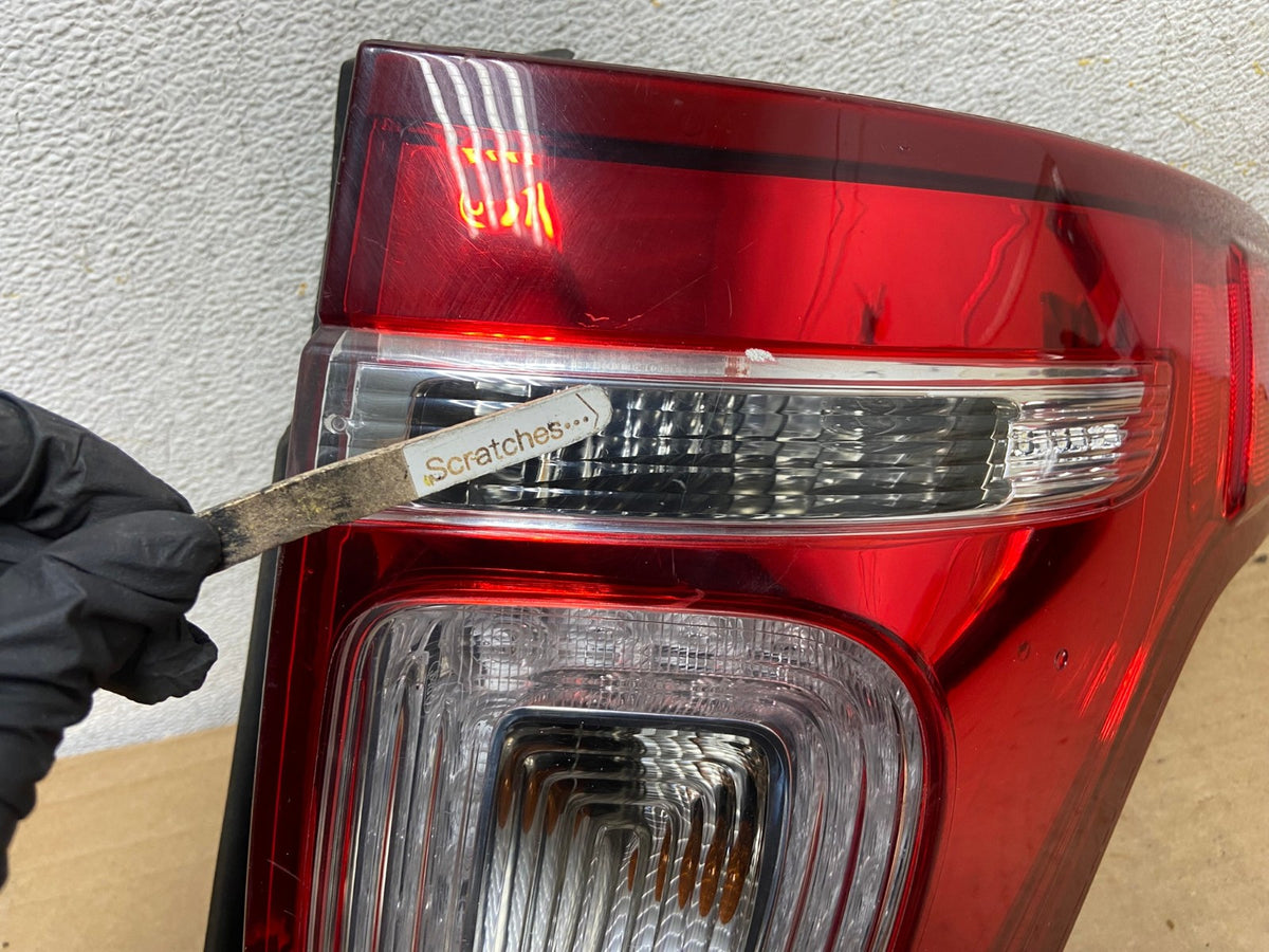 2011 2012 2013 2014 2015 Ford Explorer Right Passenger RH Tail light AH8361 LK3