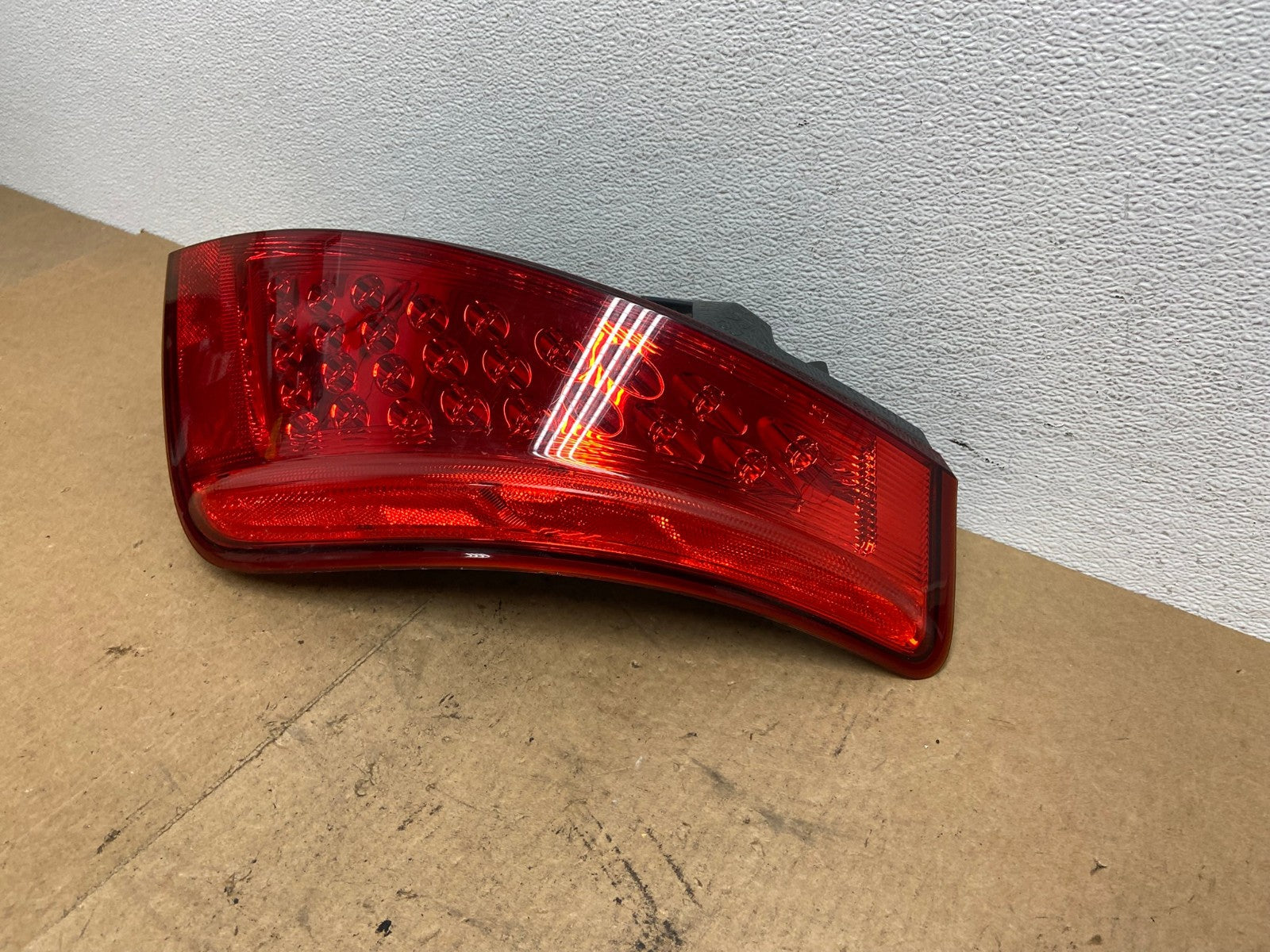 2006 to 2007 Nissan Murano Right Passenger Rh Side Tail Light AC3471 LK1