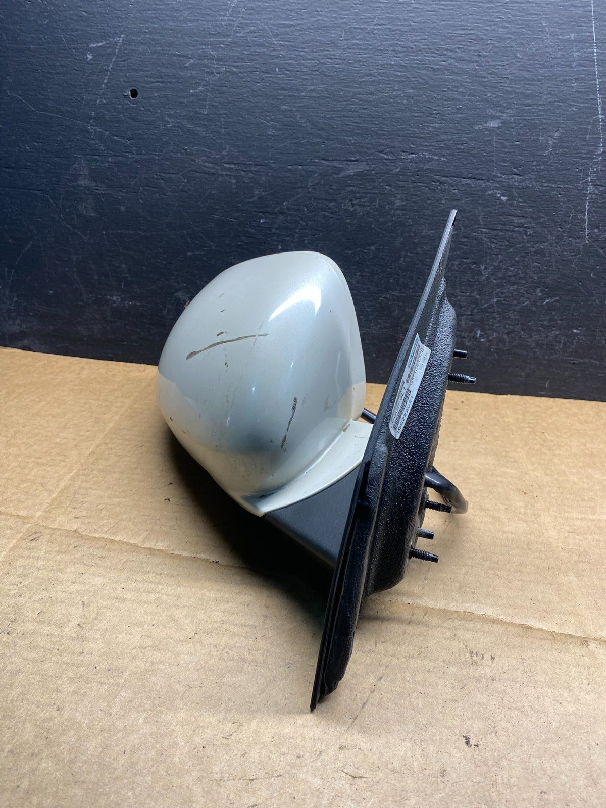 2008 to 2012 Buick Enclave Right Passenger Side View Door Mirror AD6767 DG2