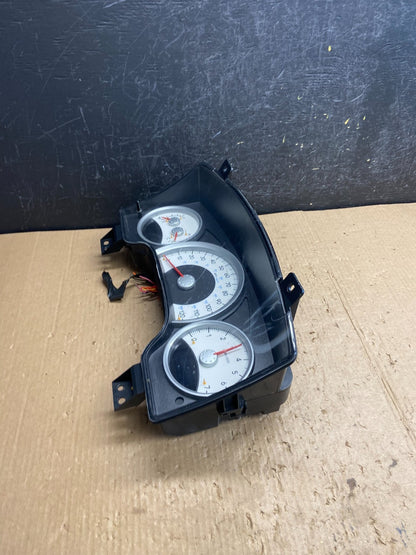 2006 Dodge Durango Speedometer Instrument Cluster Gauge AE4302 DW2