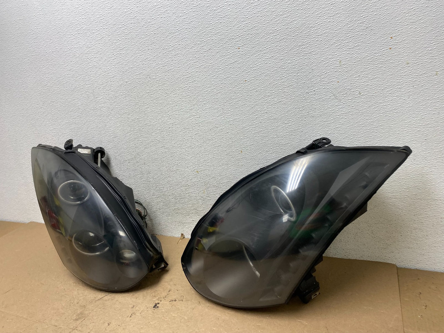 2003 to 2007 Infiniti G35 Coupe Left+Right Side Headlights AF50341