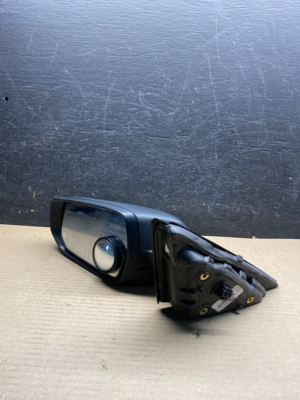 2016 to 2018 Chevrolet Malibu Left Driver LH Door Mirror AH9666 DW9