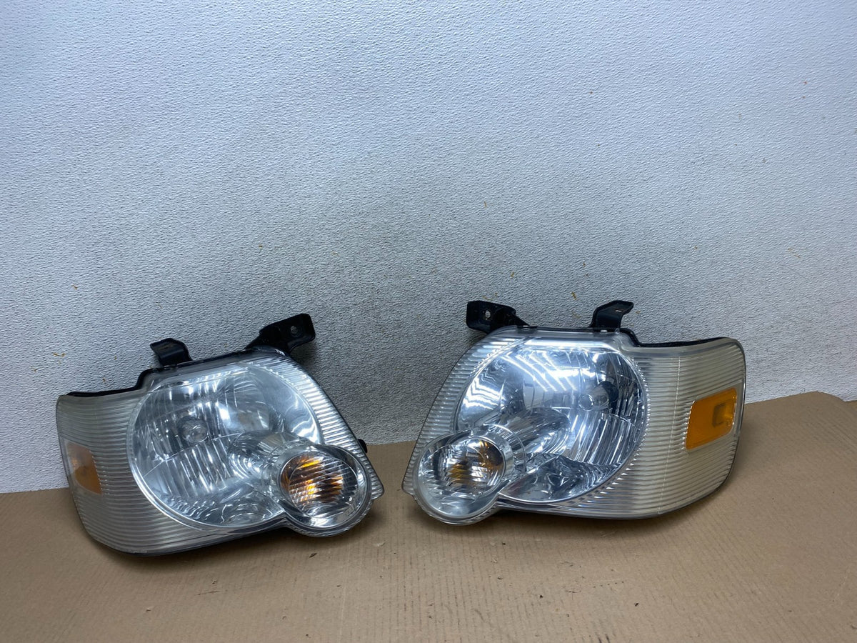 2006 2007 2008 2009 2010 Ford Explorer Left+Right Set Headlights AJ2423 DW0