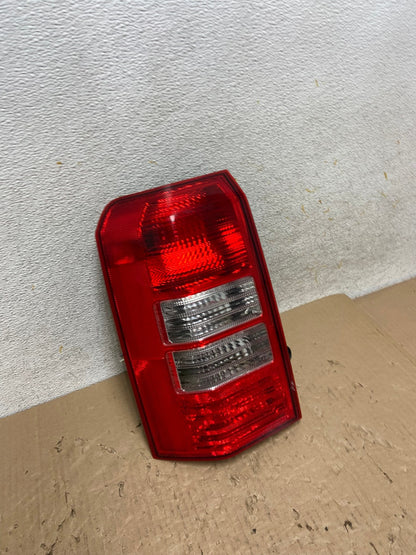 2008 to 2016 Jeep Patriot Left Lh Driver Side Tail Light AI1365 LK2