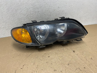 2002 to 2005 BMW 3 E46 Sedan Right Passenger RH Halogen Headlight AG8062 DW0