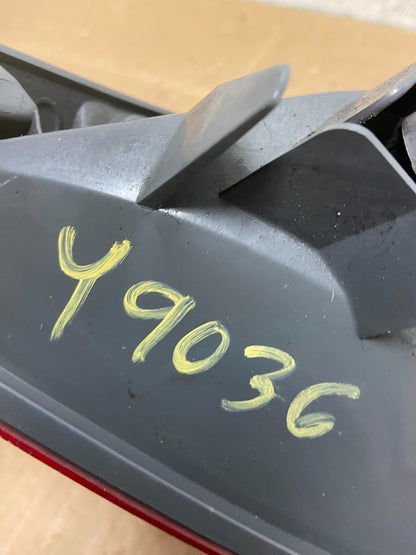 2003 2004 2005 Nissan Murano Left Driver Lh Side Tail Light Oem Y9036 DW7