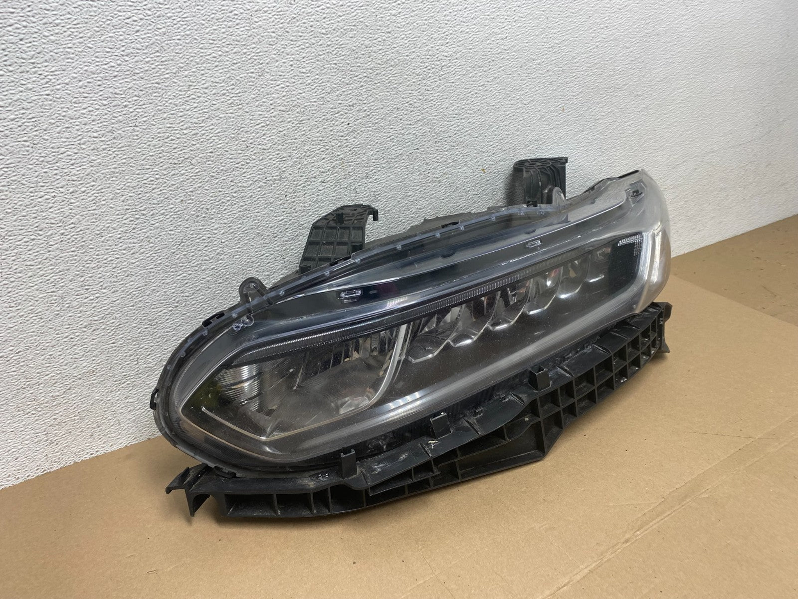 2018-2022 Honda Accord Sedan Hybrid Left Driver LH Headlight AF4320 DW2